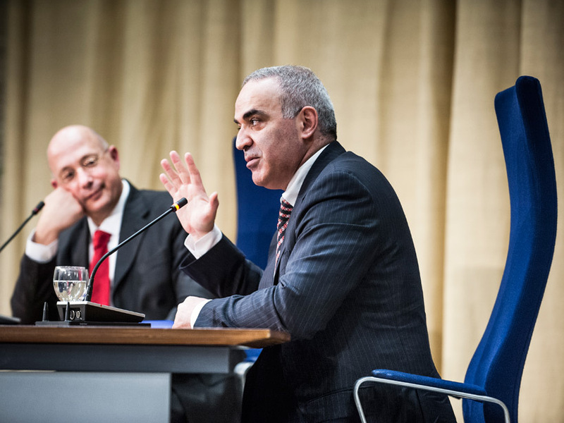 large_6.-Kasparov